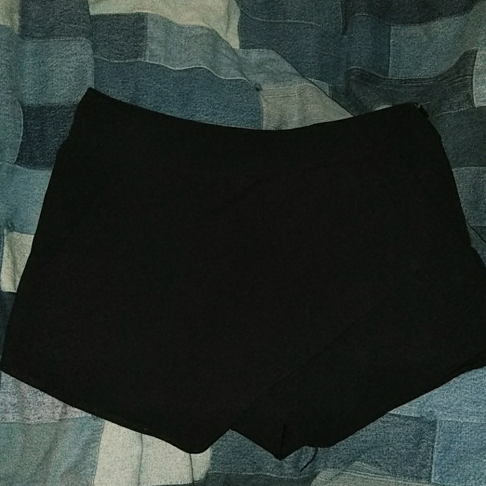 Skirt shorts